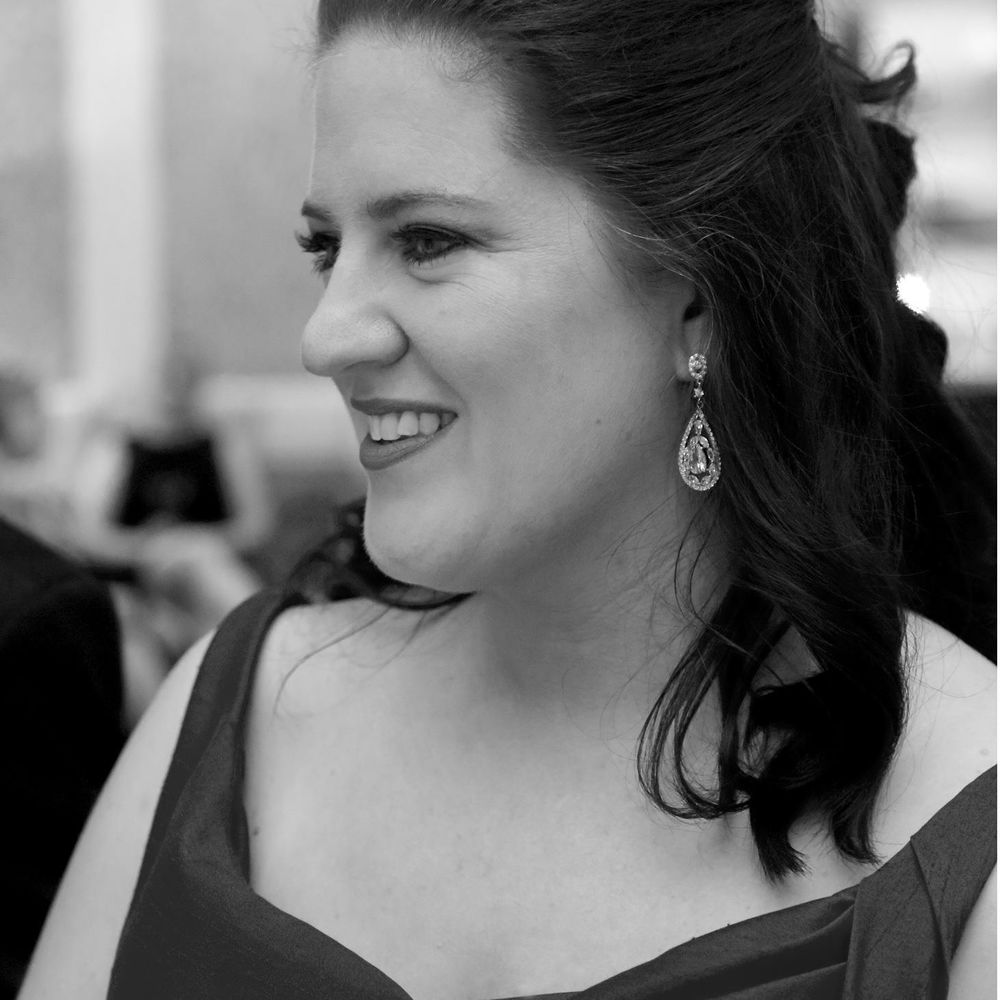 Meet your Posher, Becky